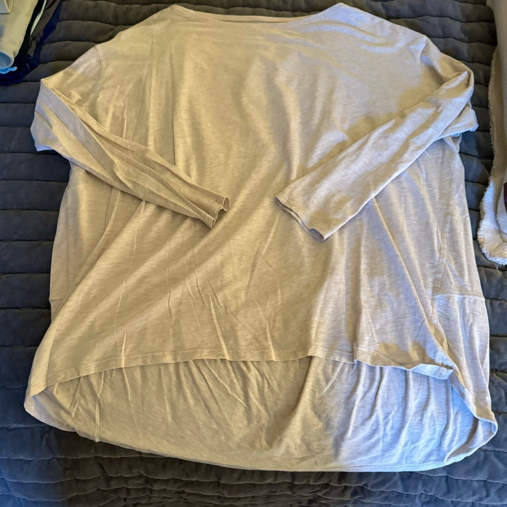 lululemon Back In Action Long Sleeve Shirt